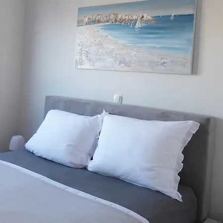 Апартаменты Moments By Sea