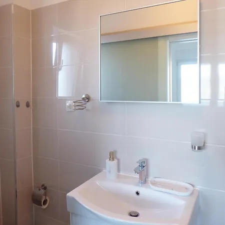 Moments By Sea Апартаменты *